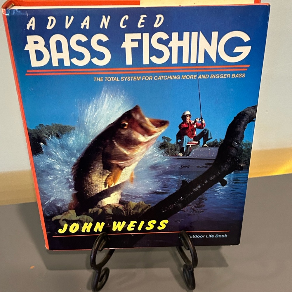 Vintage bass fishing 🎣 book 📕